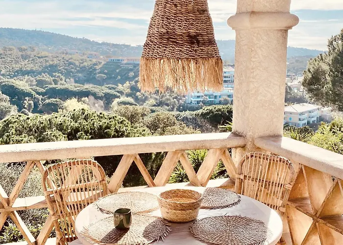 Holiday home Les Mesanges