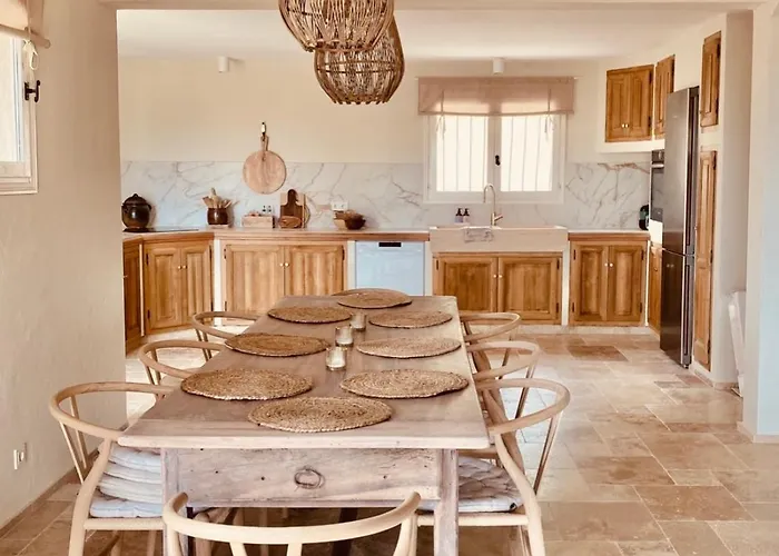 Holiday home Les Mesanges