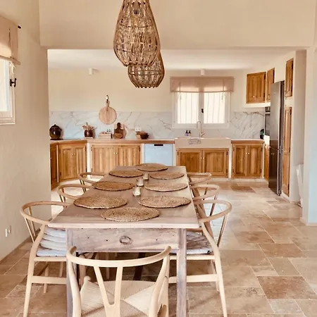 Holiday home Les Mesanges